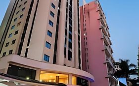 Flat Hotel Moema com piscina e sofá cama(Apto 508)